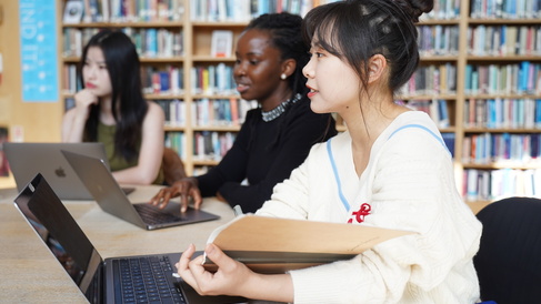laptop library darwin college